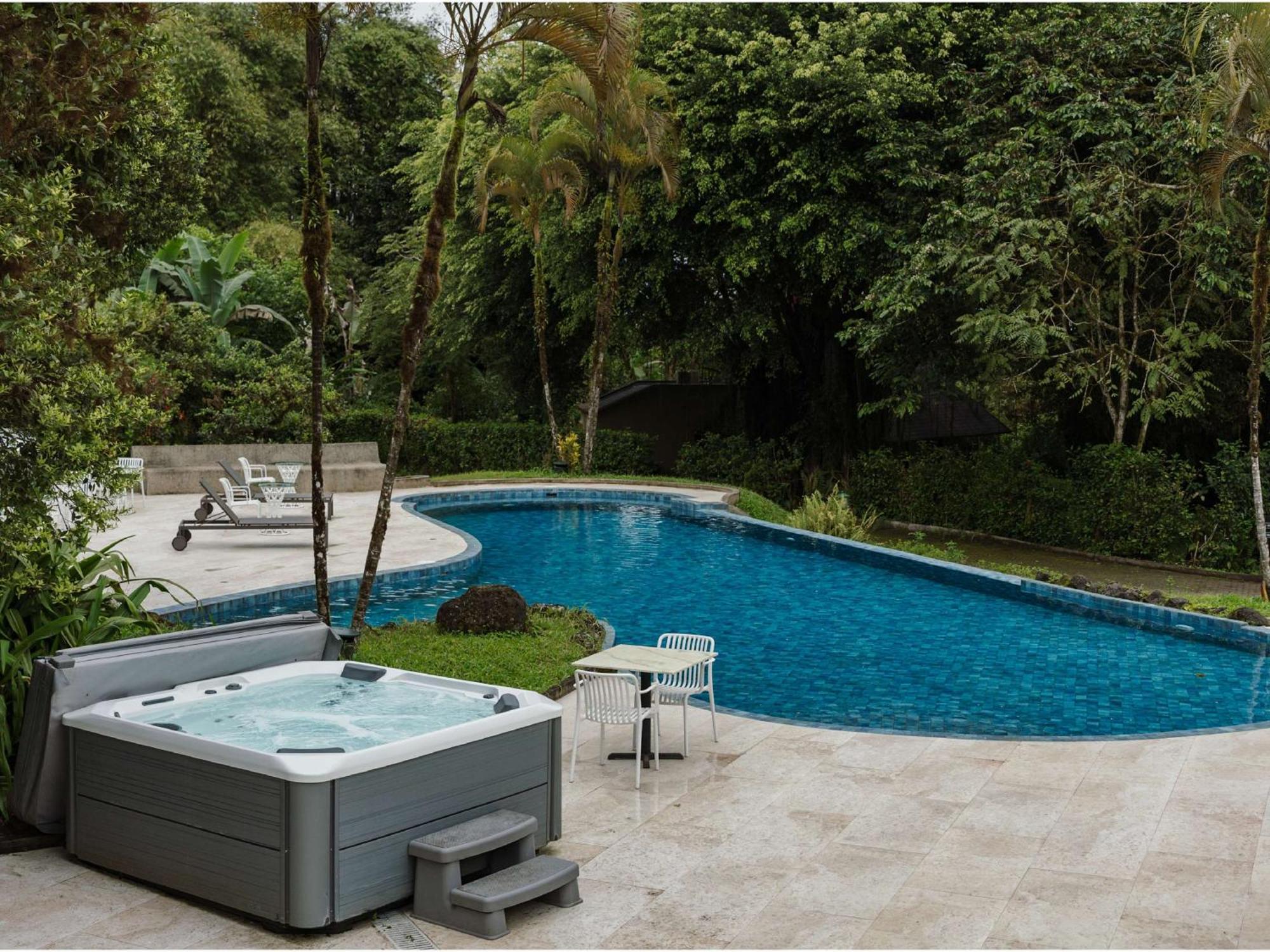 Royal Palm Galapagos, Curio Collection Hotel By Hilton Bellavista  Esterno foto