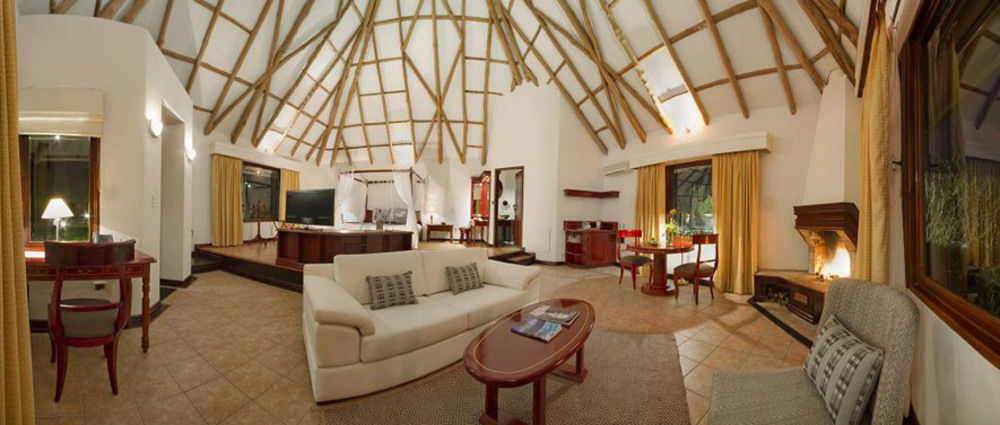 Royal Palm Galapagos, Curio Collection Hotel By Hilton Bellavista  Esterno foto
